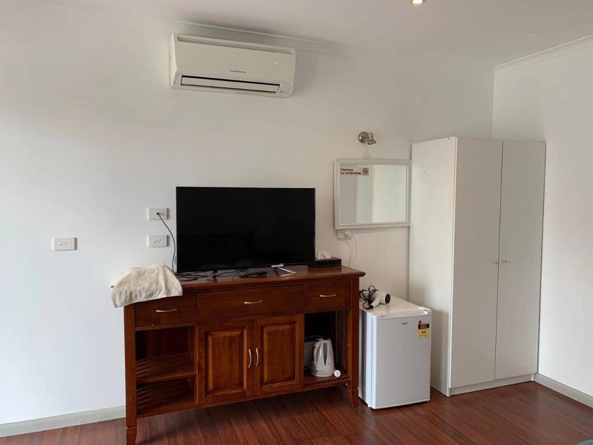 Beaconsfield Lodge Motel Luaran gambar