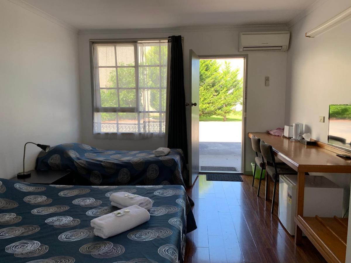 Beaconsfield Lodge Motel Luaran gambar
