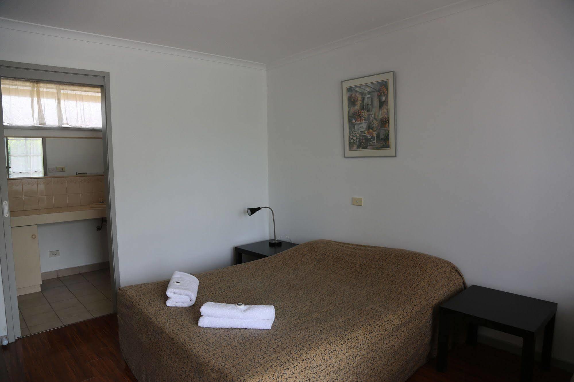 Beaconsfield Lodge Motel Luaran gambar