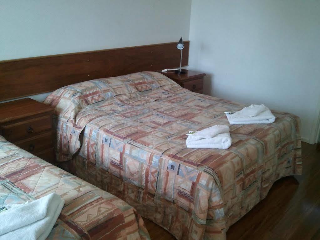 Beaconsfield Lodge Motel Luaran gambar